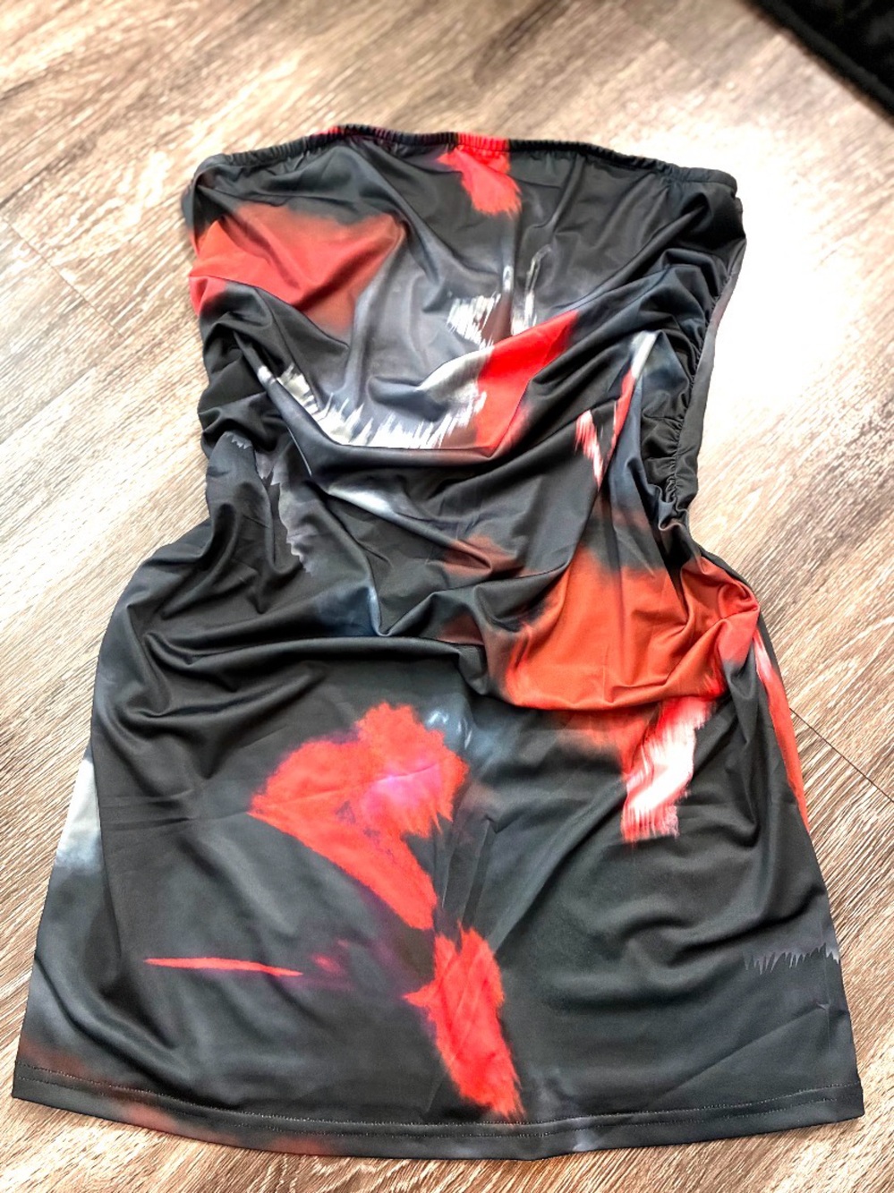 Strapless Black & Red Floral Ruched Women's Top